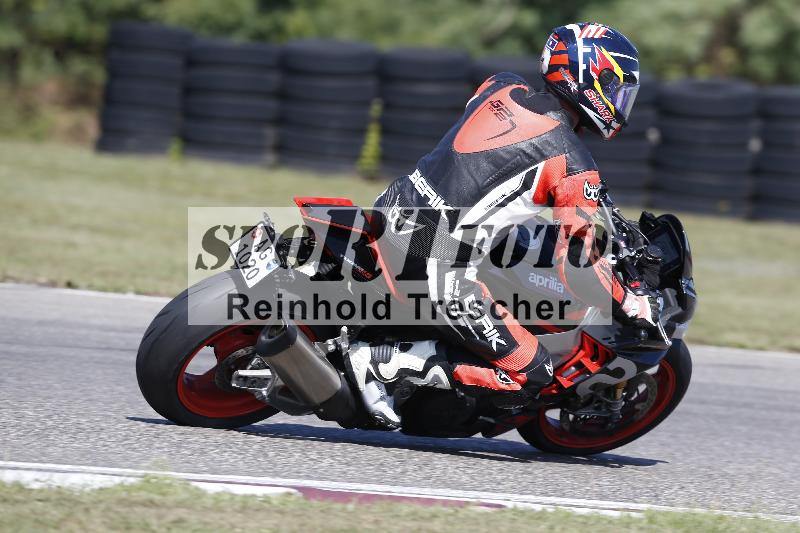 Archiv-2025/49 26.08.2025 Cornu Master School ADR/blau-bleu/77